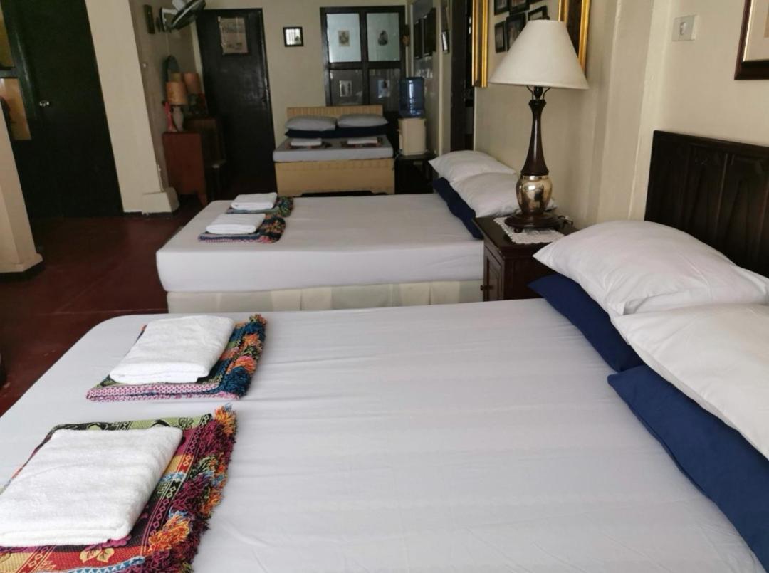 Casa Conchita Bed & Breakfast Taal Buitenkant foto